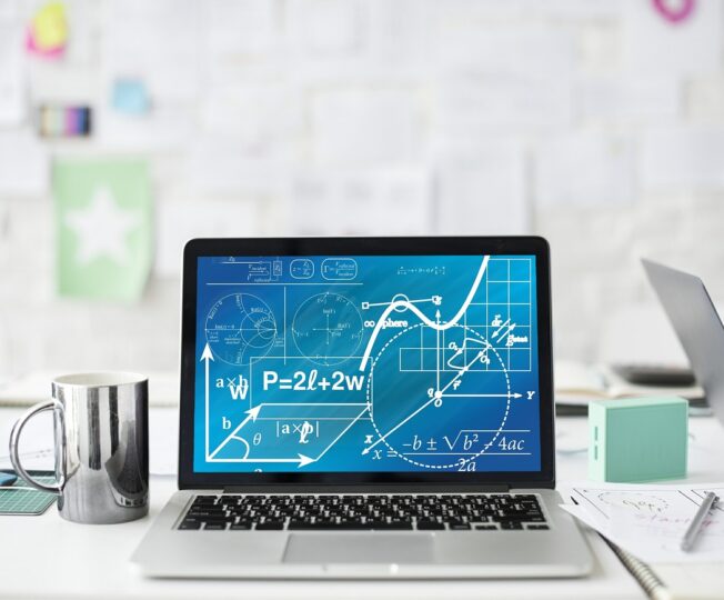 Kaip dirbtinis intelektas keičia finansisto darbą ir verslo pasaulį