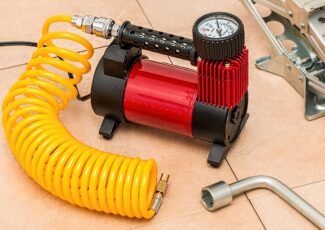 Oro kompresoriai – nepakeičiamas įrankis tiek namuose, tiek dirbtuvėse