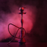 Kaljanas Vilniuje ir smilkalai internetu: ritualų menas moderniame mieste